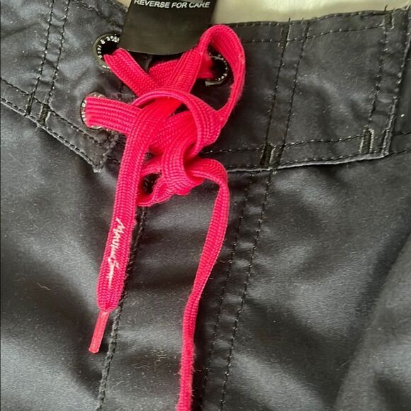 Maui and Sons Black Swim Shorts - Picture 4 of 10